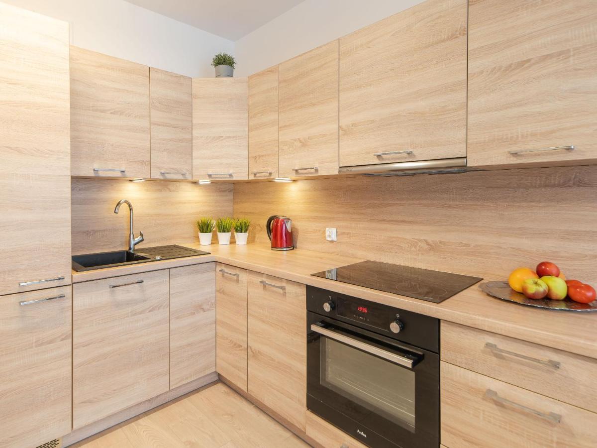 Feniks Apartment